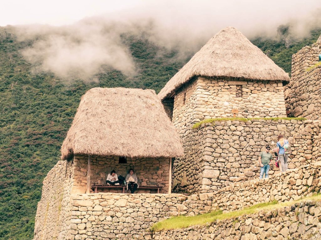 Machu Picchu 2 day tour - houses
